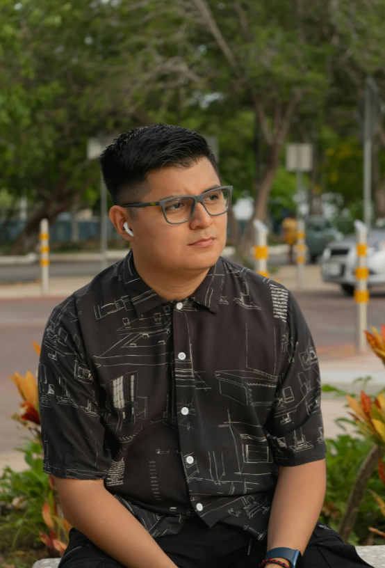 <em>Geisson Alexander R.</em>